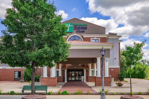 Holiday Inn Express Hotel & Suites South Bend Notre Dame Univ. By IHG - 숙소 외관