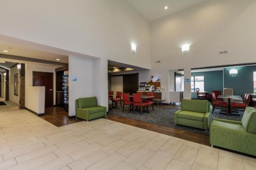 Holiday Inn Express Hotel & Suites South Bend Notre Dame Univ. By IHG - 숙소 외관