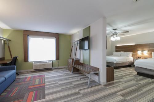 Holiday Inn Express Hotel & Suites South Bend Notre Dame Univ. By IHG