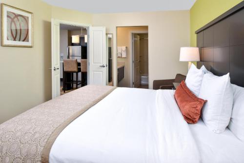 Staybridge Suites Merrillville, an IHG Hotel