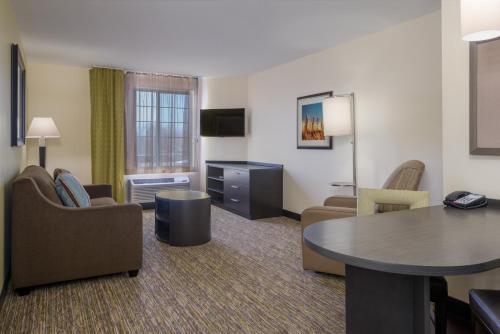 Candlewood Suites Midwest City