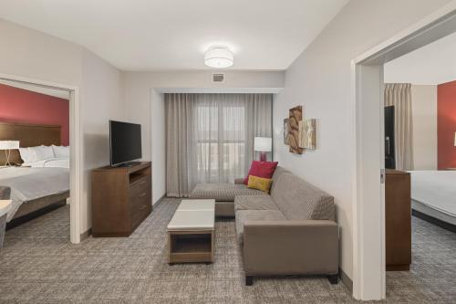 Staybridge Suites - Florence Center, an IHG Hotel