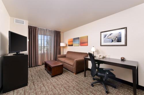 Staybridge Suites Sioux Falls At Empire Mall Hotel