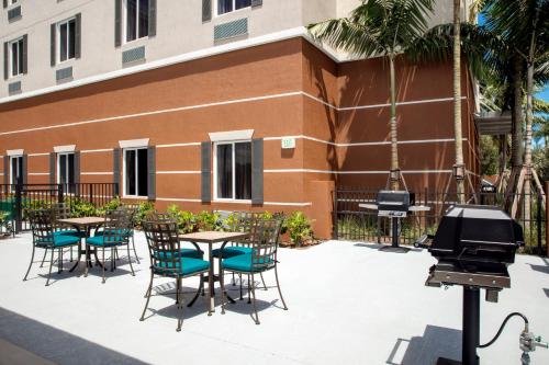 Candlewood Suites Miami Executive Airport - Kendall