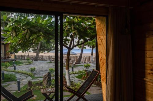 Buena Vida Beach Resort in Morjim