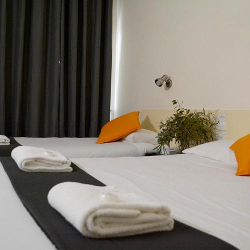 Shamrock Hotel Motel Temora in Temora