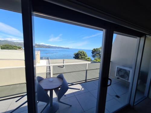 Erkély/terasz, Te Kaha Beach Hotel in Te Kaha