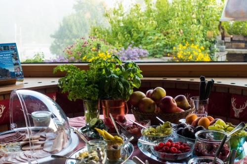 طعام و مشروبات, روستيكانا (Rusticana) in Krun