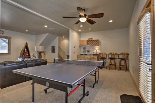 Upscale Breck Home 9Min to Main St and Slopes! - image 8