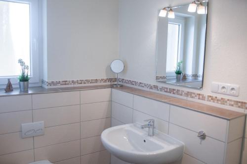 Haus Meeresglück Seemuschel (links) - image 4