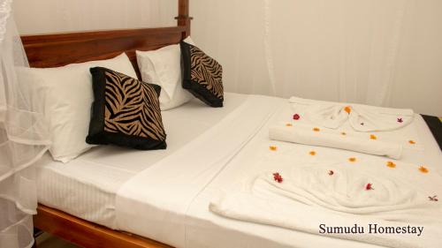 Deluxe Double Room image 1