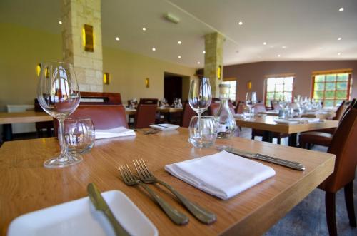 Dornoch Castle Hotel - image 10