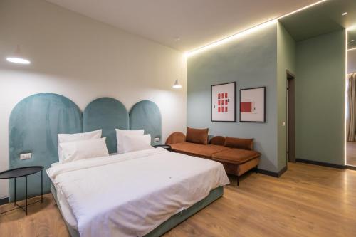 248206573 Allure Boutique Hotel
