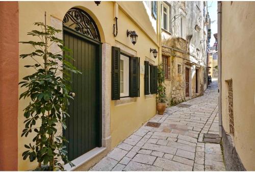 CASA VERDE – Corfu Town, 