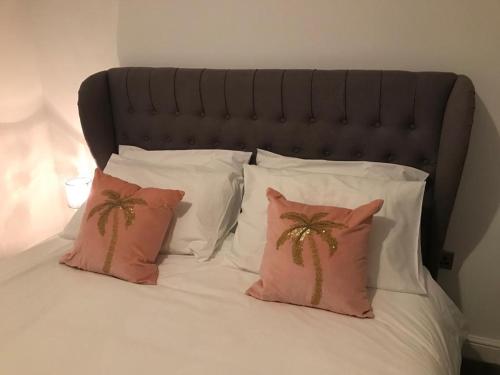 My Perfect Place Rooms & Apartments -Some rooms with Hot Tub- Free Parking
