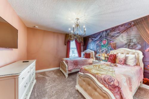 Sparkleberry Mansion - image 5