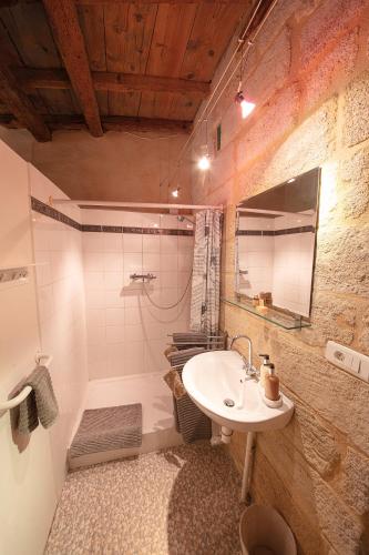 Maison des Arts - Chambres d'Hotes in the Heart of Uzes