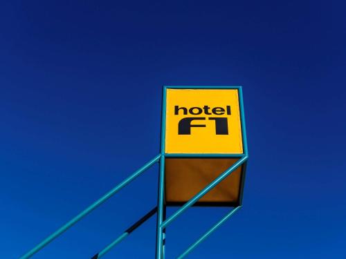 hotelF1 Laval - image 14