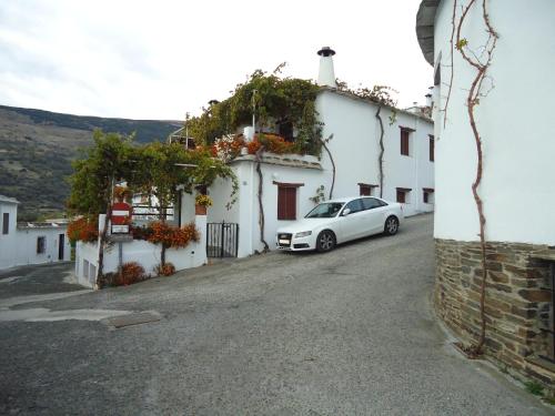 Apartamentos Rurales Las Chimeneas