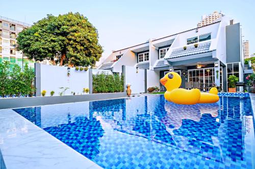 พัทยาพูลวิลล่า Pattaya Pool Villa พัทยาพูลวิลล่า Pattaya Pool Villa