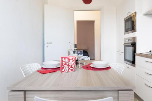 Parma Railway Station Apartment - image 7