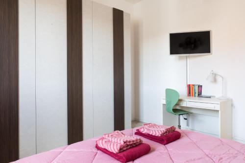 Parma Railway Station Apartment - image 8
