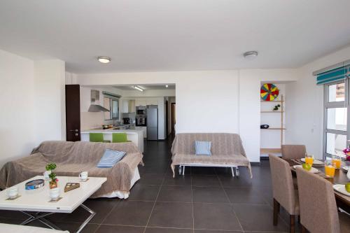 Apartment Trident 4 - image 8