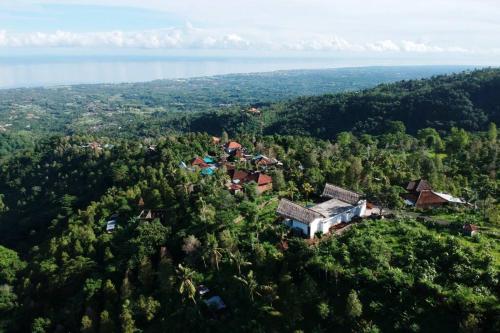 Bali Mimpi luxurious villa with great ocean views!