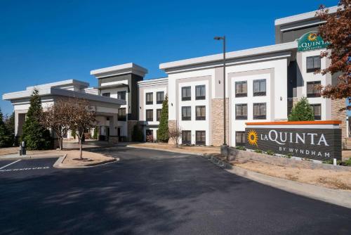 La Quinta by Wyndham Memphis Wolfchase