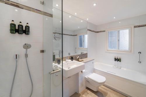 Meliá London Kensington member of Meliá Collection