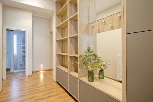 The Flirty Athens apartment - image 4