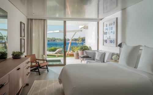 Four Seasons Astir Palace Hotel Athens - image 5