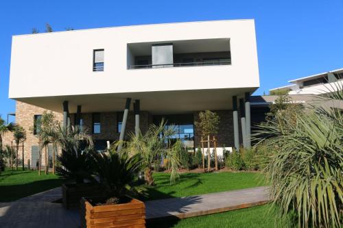 APPT NEUF haut de gamme, Terrasse, Sud Montpellier in เปรอลส์