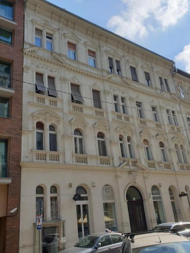 Miniapartman Budapest - main image