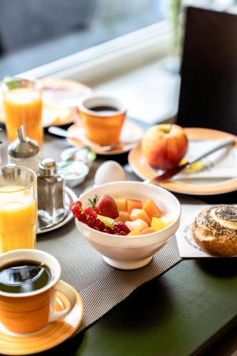 Hotel Fresh INN - image 2