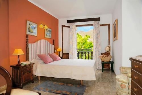 Hostal Los Pinos – Cala San Vicente, NJ