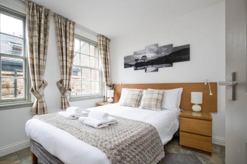 Grassmarket Apartment - image 14