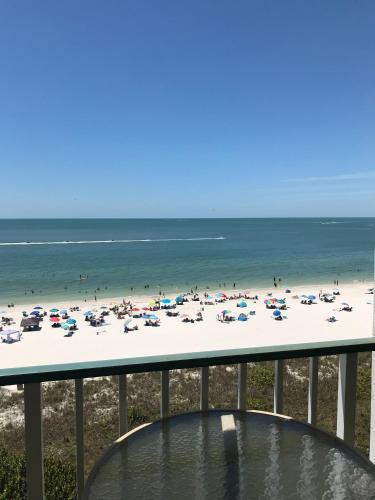 Renovated Beachfront Condo Best Views on Marco Island!! - image 2