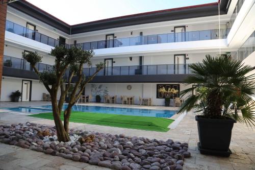 Ladik Hotel