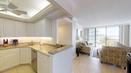 South Seas Tower 3 #1009 - Stunning 2/2 Beachfront Condo w/Endless Beach View - image 2