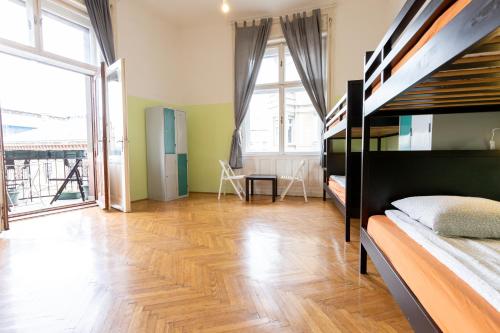 Spicy Hostel - image 2
