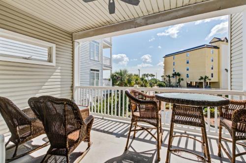 Pier Pointe Villas - image 2