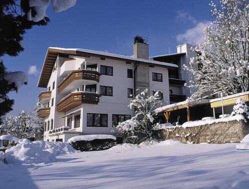 Hotel-Garni Stern - bed & breakfast & more in Imst