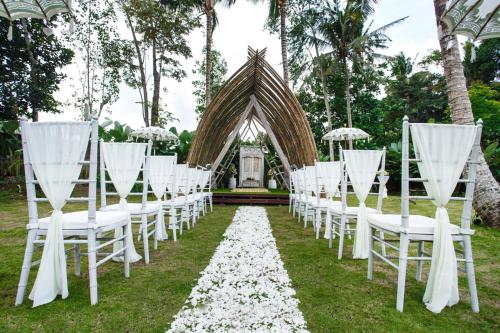 Ubud Raya Resort