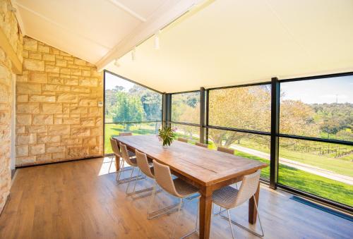 Book the Homestead Suite - Shiraz Homestead Suite - Shiraz