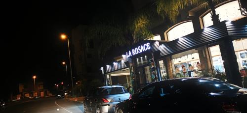 레스토랑, H3 in 엘 호우다