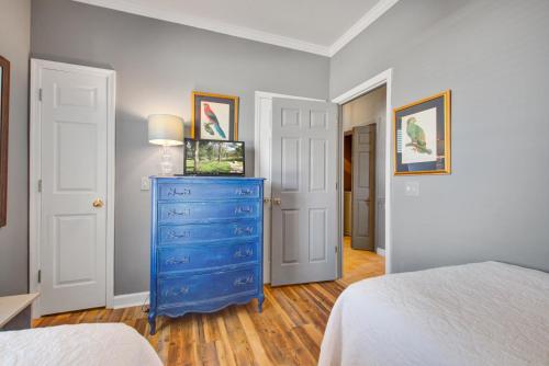 Seaside Condo 101 - image 3