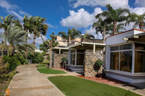 숙소 외관, 마간 홀리데이 빌리지 키부츠 호텔 (Maagan Holiday Village Kibbutz Hotel) in 마간