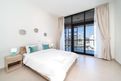 Stunning Brand New 3B/R apartment Dubai Waterfront - image 7