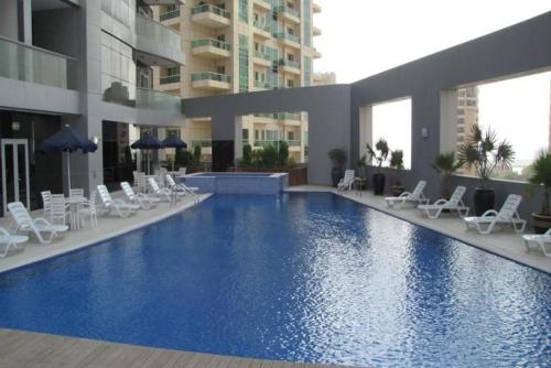 Marina beach view 3 bedroom apartment sky nest home sky view tower